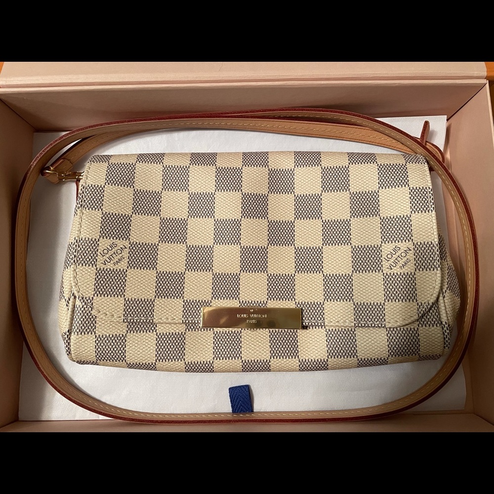 Louis Vuitton Damier Azur Favorite